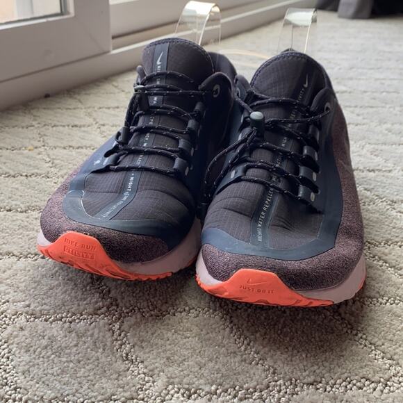 Nike Shield Running Shoes Size Oil Gray casual lightweight sz 9 athletic - Picture 5 of 8